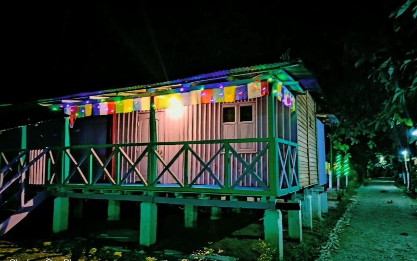 Leo Jungle Retreat By Stayapart , Jaldapara Madari Hat ภายนอก รูปภาพ